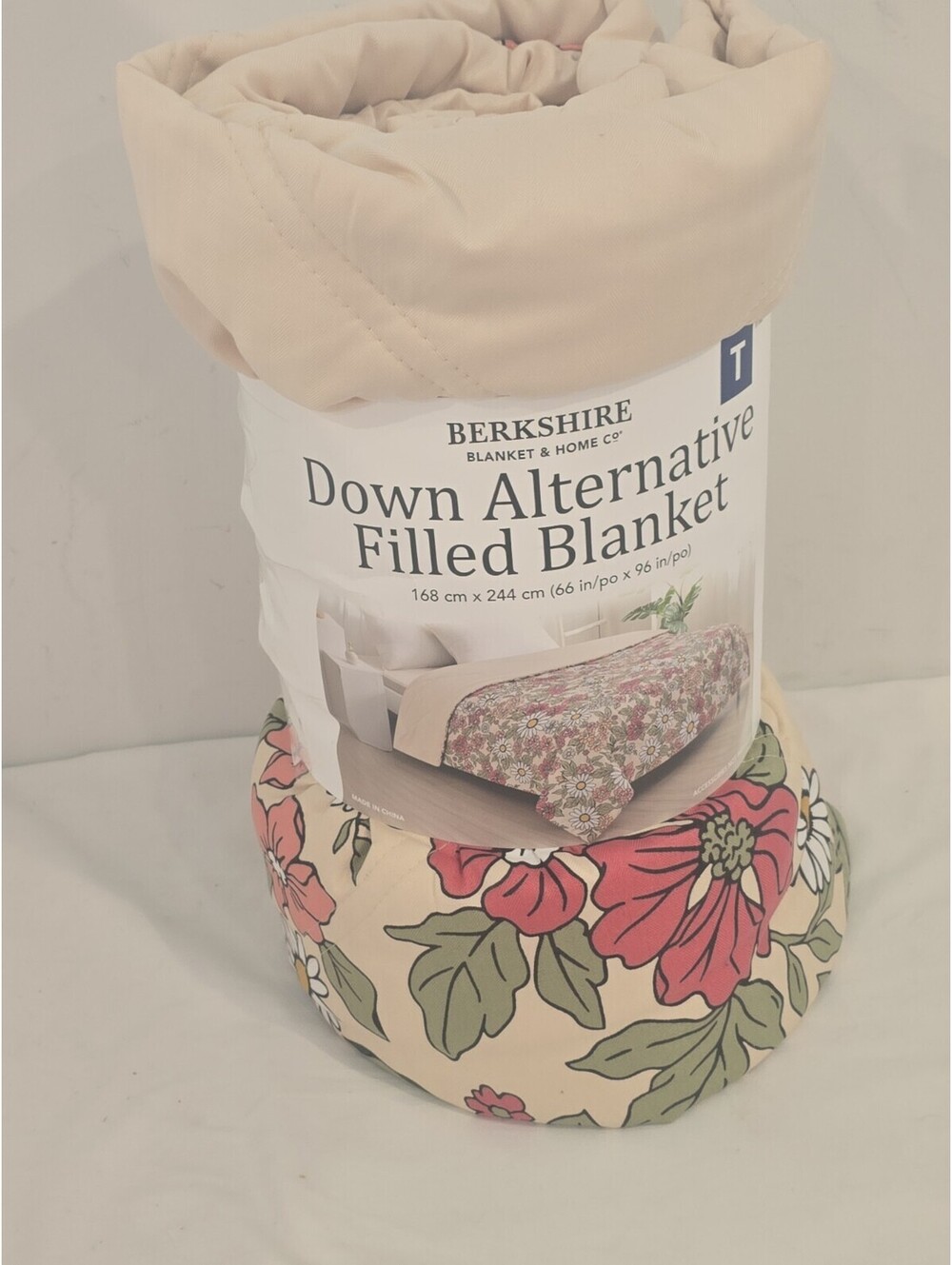 Berkshire Twin Down Alternative Floral Blanket 66x96